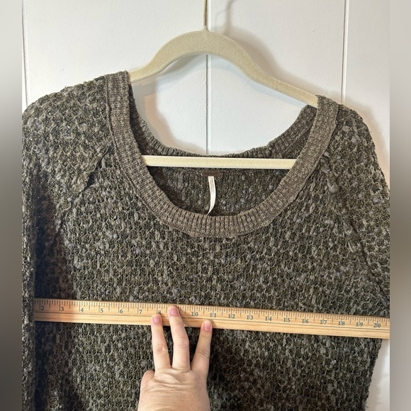 Free People Olive Green Jeepster Honeycomb Wool Sweater Women’s Size Medium - Picture 8 of 12